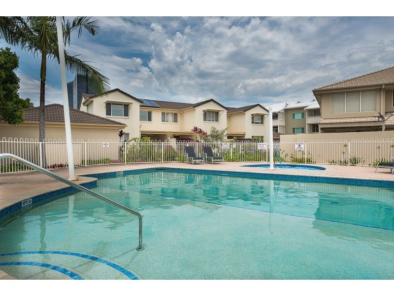 24/12 Promenade Avenue, Robina QLD 4226