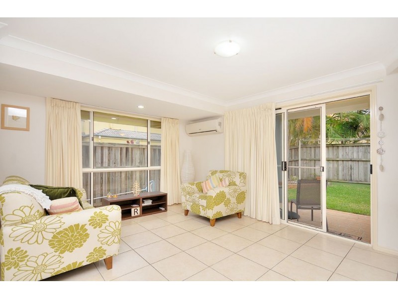 71/88-98 Limetree Parade, Runaway Bay QLD 4216