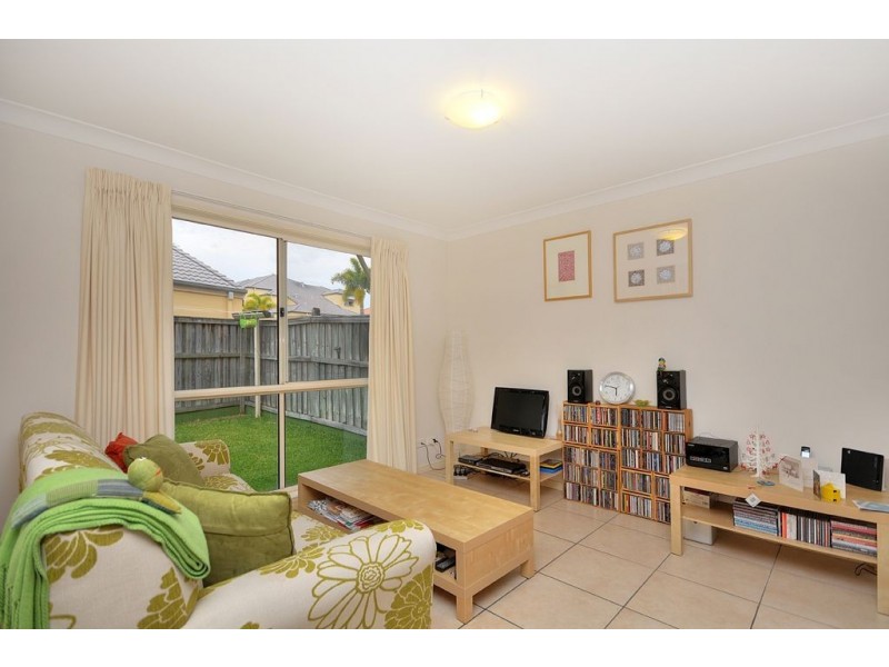 71/88-98 Limetree Parade, Runaway Bay QLD 4216