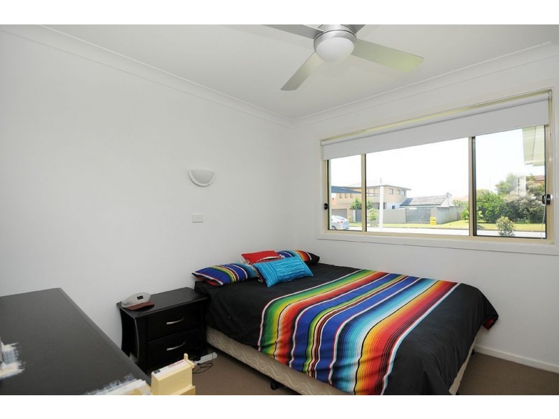 10 Drysdale Place, Paradise Point QLD 4216