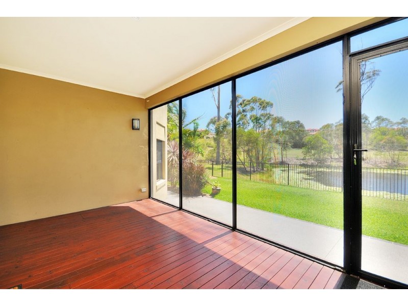 26 Golden Bear Drive, Arundel QLD 4214