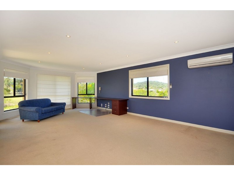 26 Golden Bear Drive, Arundel QLD 4214
