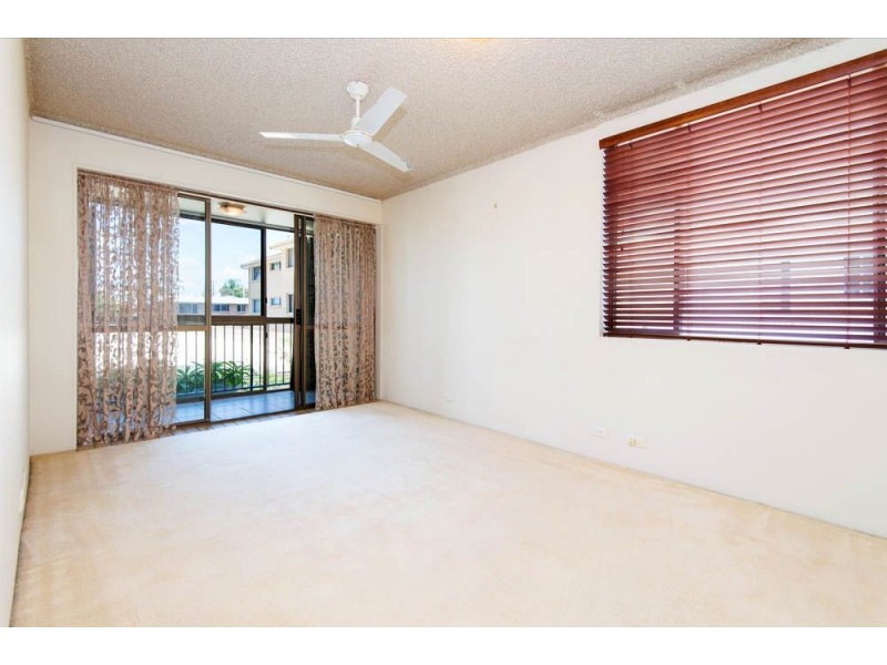 4/540 Marine Parade, Biggera Waters QLD 4216