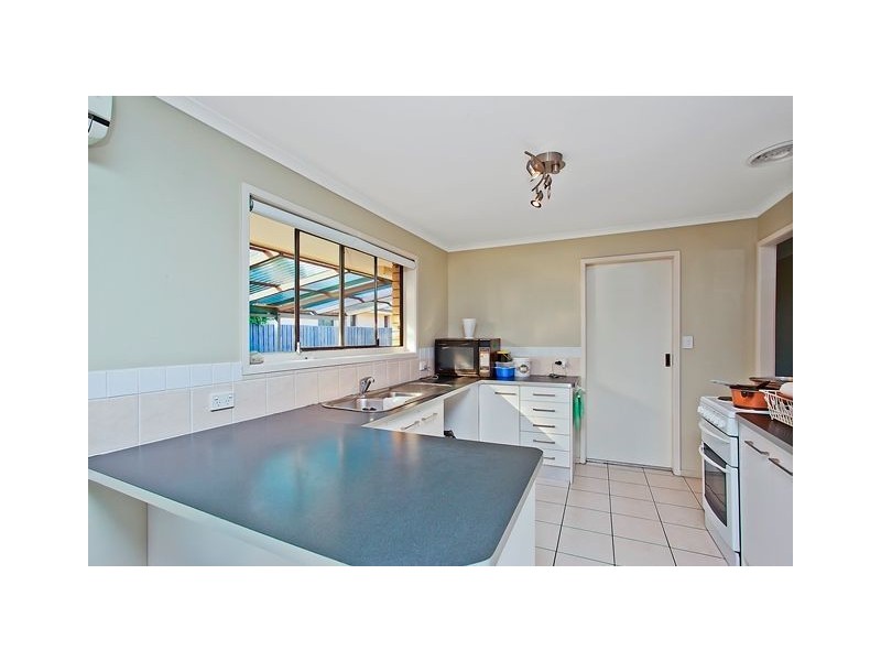 10 Sigatoka Place, Clear Island Waters QLD 4226