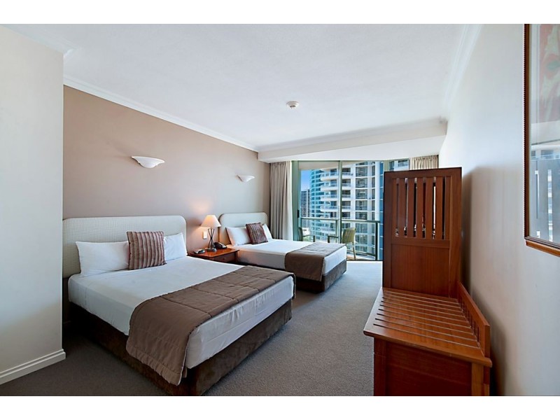 25 Laycock Street, Surfers Paradise QLD 4217