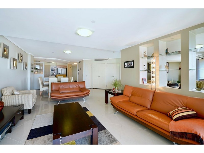 21 Cypress Avenue, Surfers Paradise QLD 4217