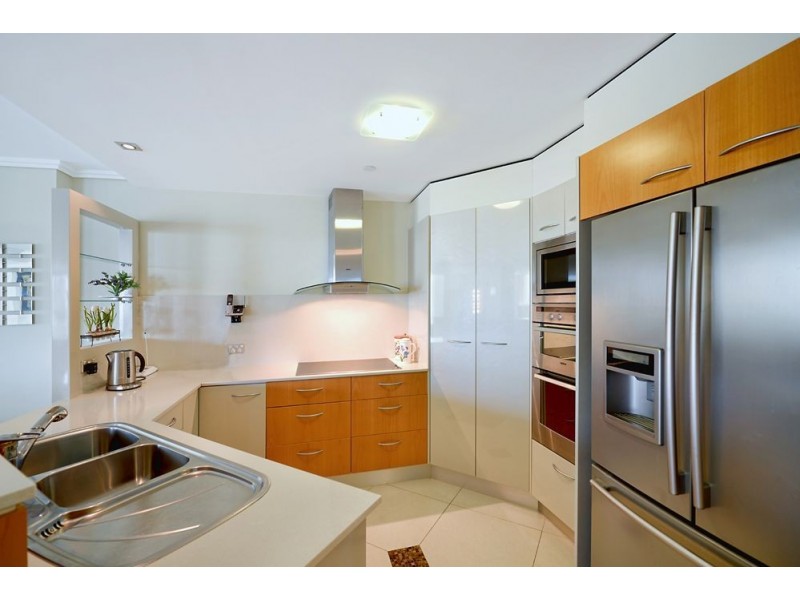 21 Cypress Avenue, Surfers Paradise QLD 4217