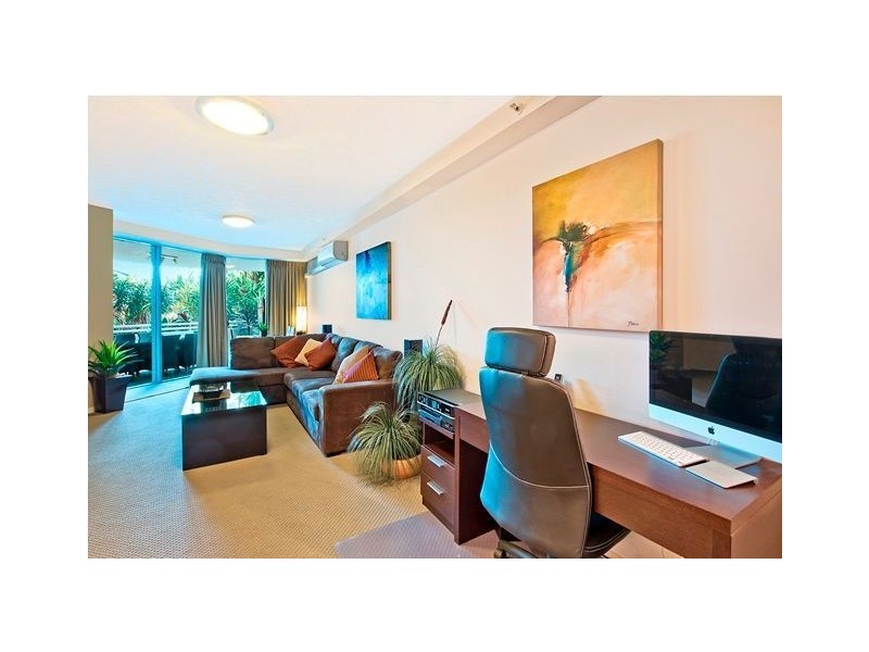 18 Fern Street, Surfers Paradise QLD 4217