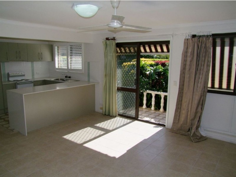 4/3-5 Duet Drive, Mermaid Waters QLD 4218