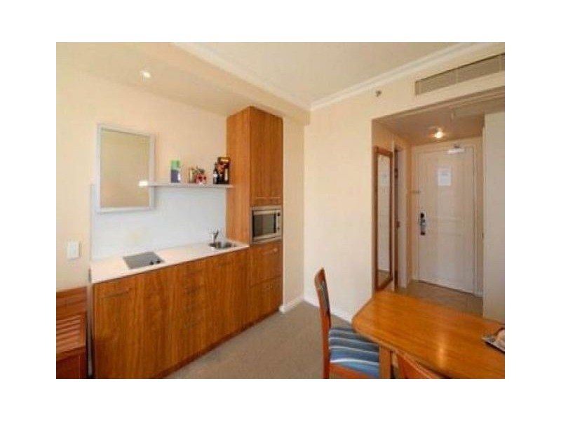 25 Laycock Street, Surfers Paradise QLD 4217