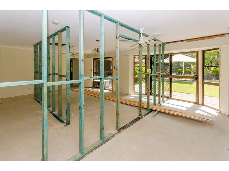 65 Yangoora Crescent, Ashmore QLD 4214