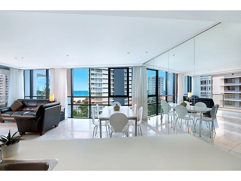 18 Enderley Avenue, Surfers Paradise QLD 4217