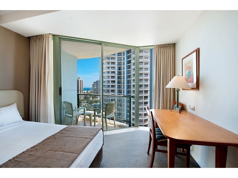25 Laycock Street, Surfers Paradise QLD 4217