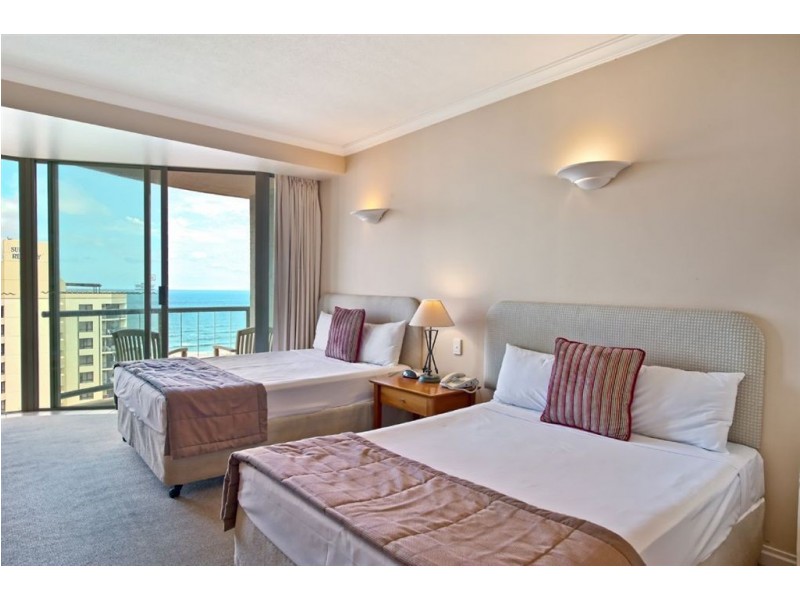 25 Laycock Street, Surfers Paradise QLD 4217