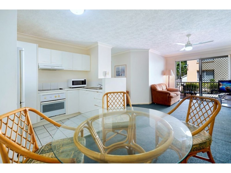 35 Palm Avenue, Surfers Paradise QLD 4217