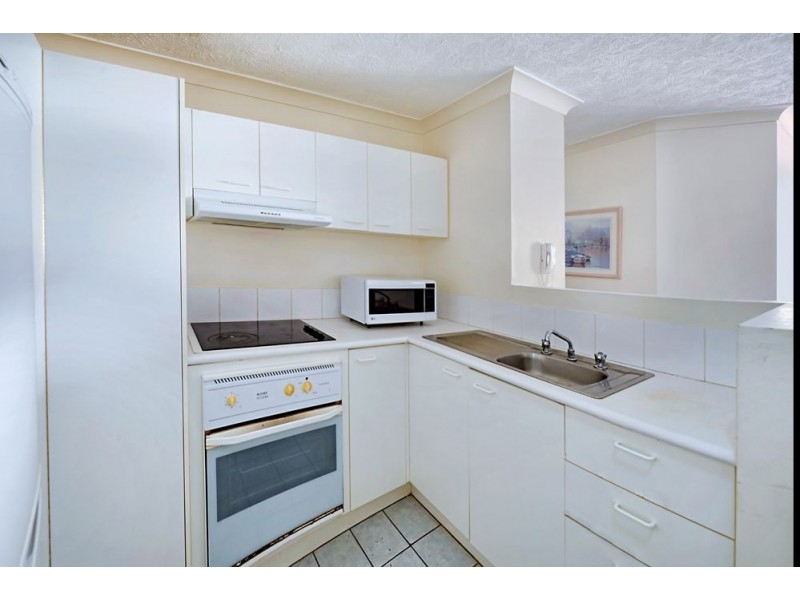 35 Palm Avenue, Surfers Paradise QLD 4217