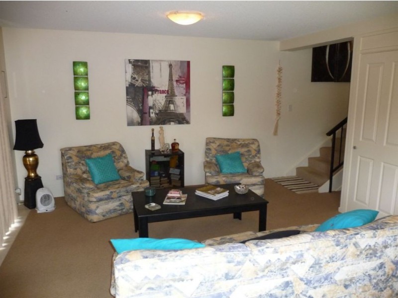 5/10 Sunrise Boulevard, Surfers Paradise QLD 4217