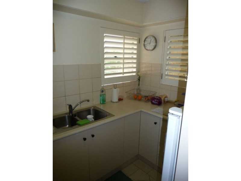 5/10 Sunrise Boulevard, Surfers Paradise QLD 4217