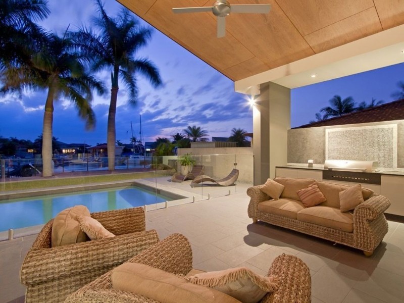 66 O’Grady Drive, Paradise Point QLD 4216