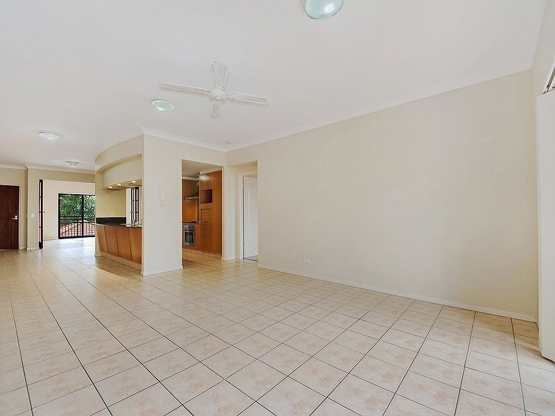 109/85 Palm Meadows Drive, Carrara QLD 4211
