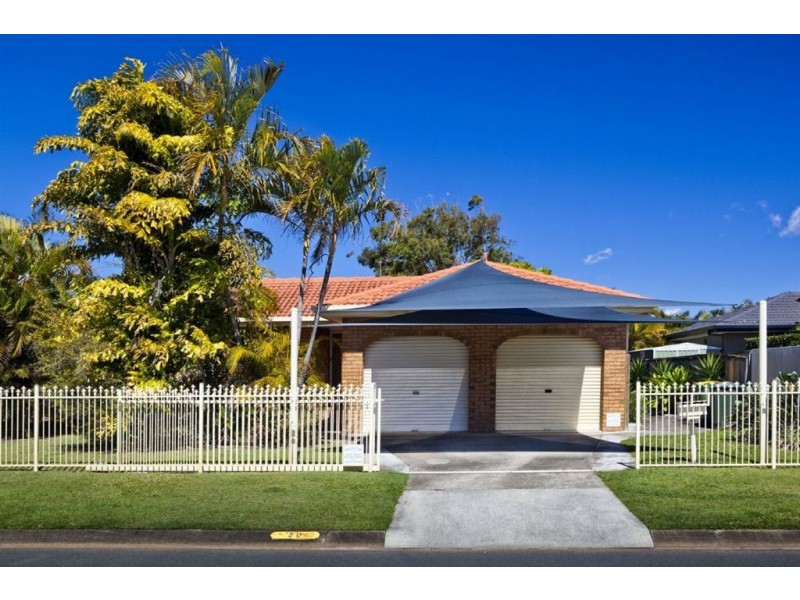 20 Waitomo Street, Broadbeach Waters QLD 4218
