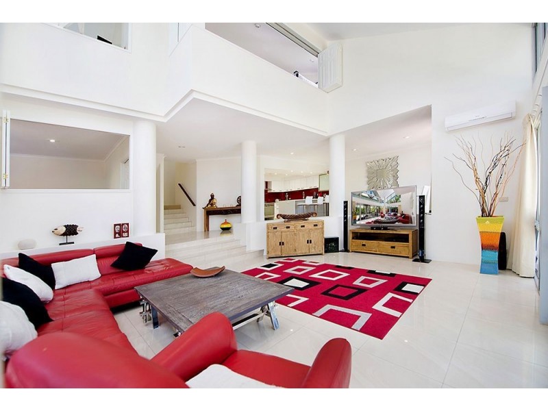 1/125 Santa Cruz Boulevard ‘Cranston’, Clear Island Waters QLD 4226