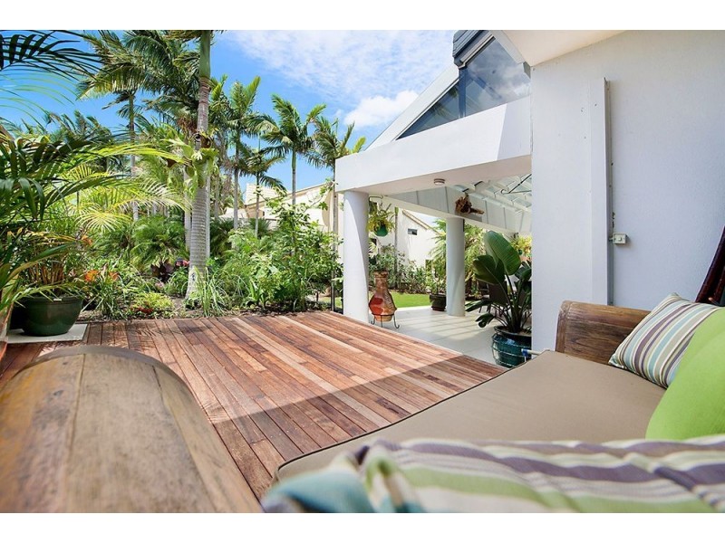1/125 Santa Cruz Boulevard ‘Cranston’, Clear Island Waters QLD 4226