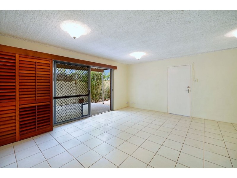 1/17 Teal Avenue, Paradise Point QLD 4216