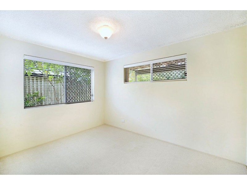 1/17 Teal Avenue, Paradise Point QLD 4216