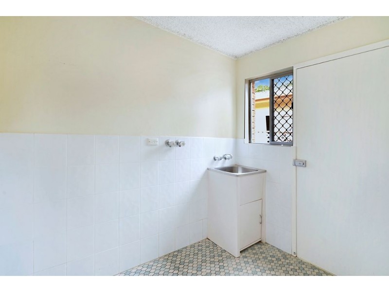 1/17 Teal Avenue, Paradise Point QLD 4216