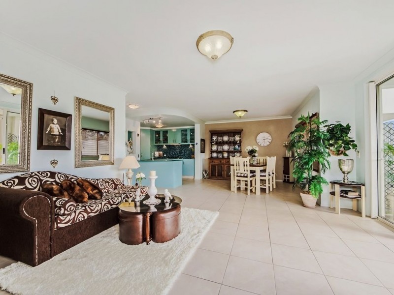 1101/1 The Cove Crescent, Carrara QLD 4211