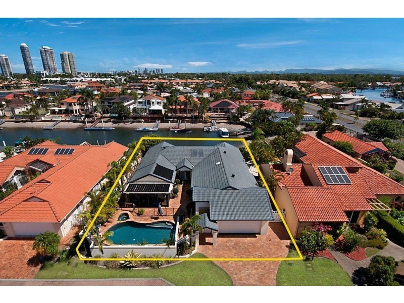 33/131 Morala Avenue, Runaway Bay QLD 4216