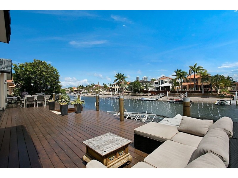 33/131 Morala Avenue, Runaway Bay QLD 4216