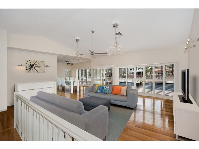 33/131 Morala Avenue, Runaway Bay QLD 4216