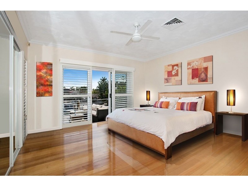 33/131 Morala Avenue, Runaway Bay QLD 4216