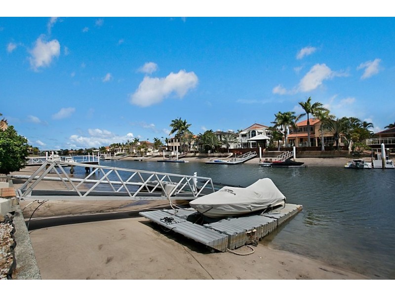 33/131 Morala Avenue, Runaway Bay QLD 4216