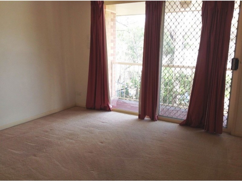 7/2 Brown Street, Labrador QLD 4215