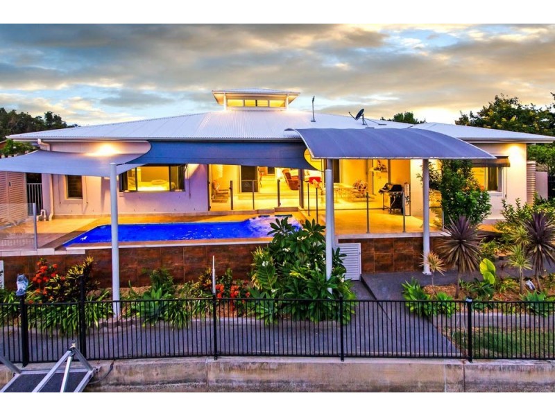 26 East Quay Drive, Biggera Waters QLD 4216