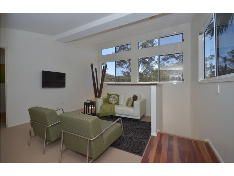 80 Ocean Pde, Burleigh Heads QLD 4220