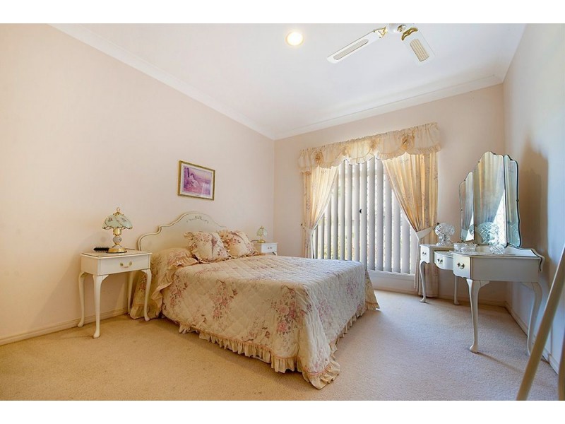 47 Montevideo Drive, Clear Island Waters QLD 4226