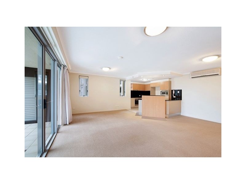 21 Cypress Avenue, Surfers Paradise QLD 4217