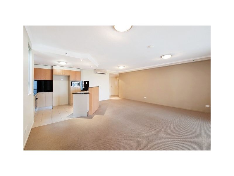 21 Cypress Avenue, Surfers Paradise QLD 4217