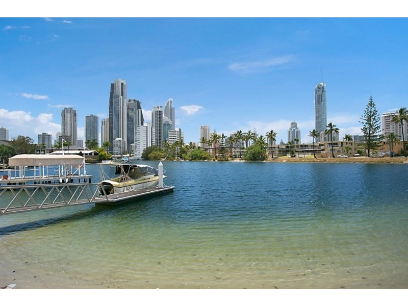 25 Sunrise Boulevard, Surfers Paradise QLD 4217