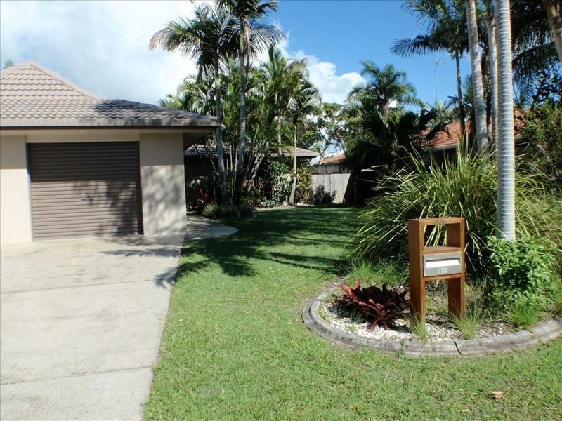 45 Rawlinna Drive, Mermaid Waters QLD 4218