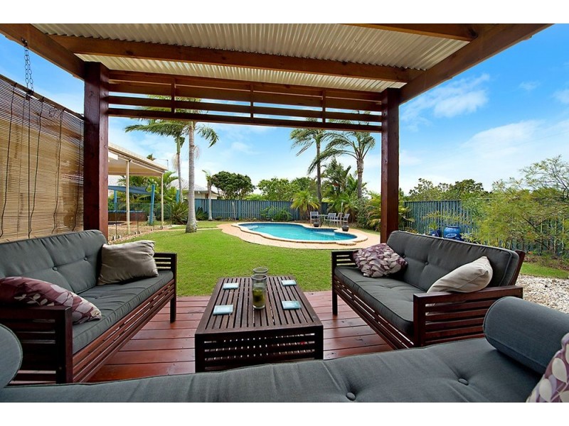 23 Port Jackson Boulevard, Clear Island Waters QLD 4226