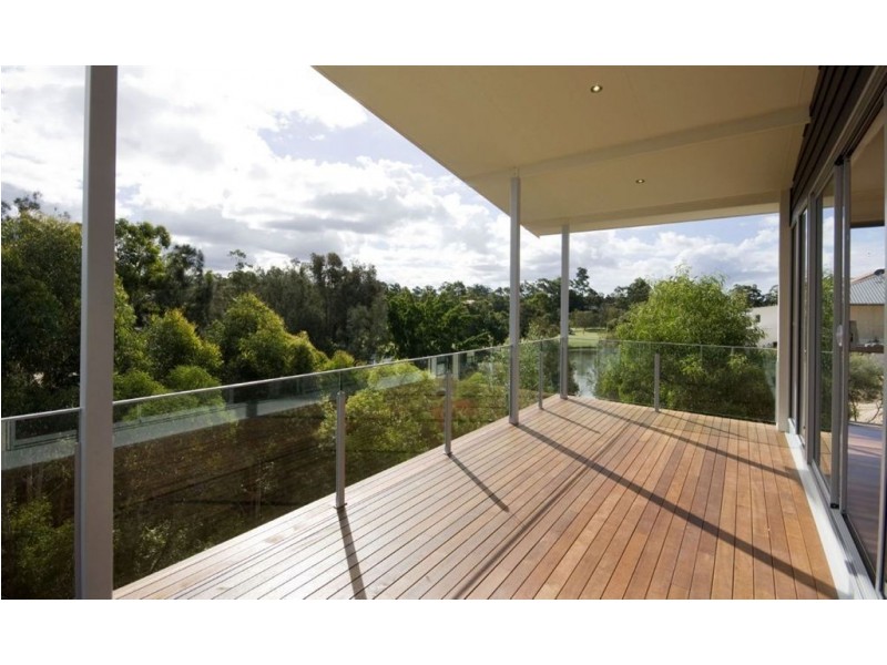 2 Lyra Court, Robina QLD 4226