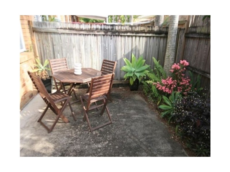 1/251 Christine Avenue, Varsity Lakes QLD 4227