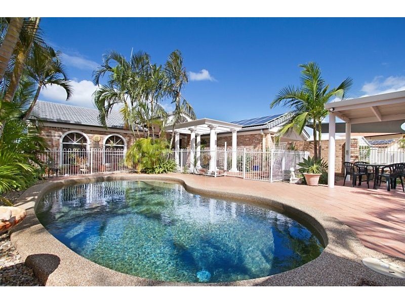 81 Port Jackson Boulevard, Clear Island Waters QLD 4226