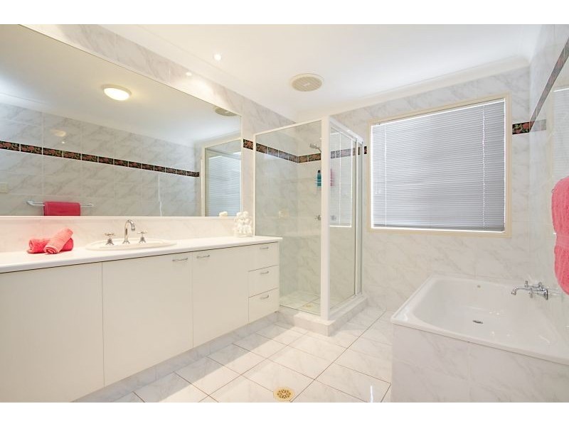 81 Port Jackson Boulevard, Clear Island Waters QLD 4226