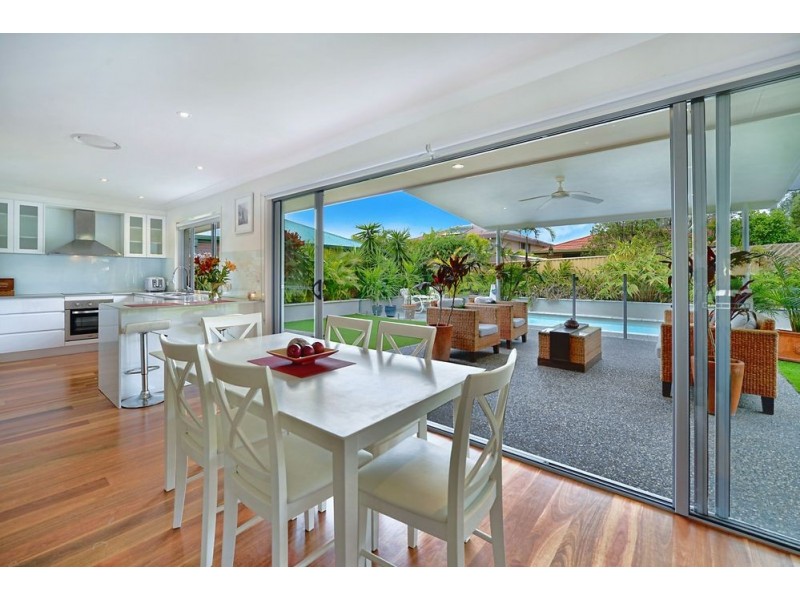 20 Mentone Avenue, Bundall QLD 4217